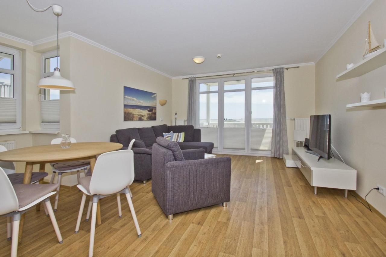 Mit Meerblick Und Balkon, Gratis Nutzung Vom Ahoi Erlebnisbad Und Sauna In Sellin - Meeresblick Fewo 24 Gohren Bagian luar foto